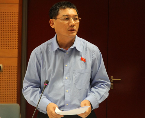 dbHung-7900-1384167889.jpg